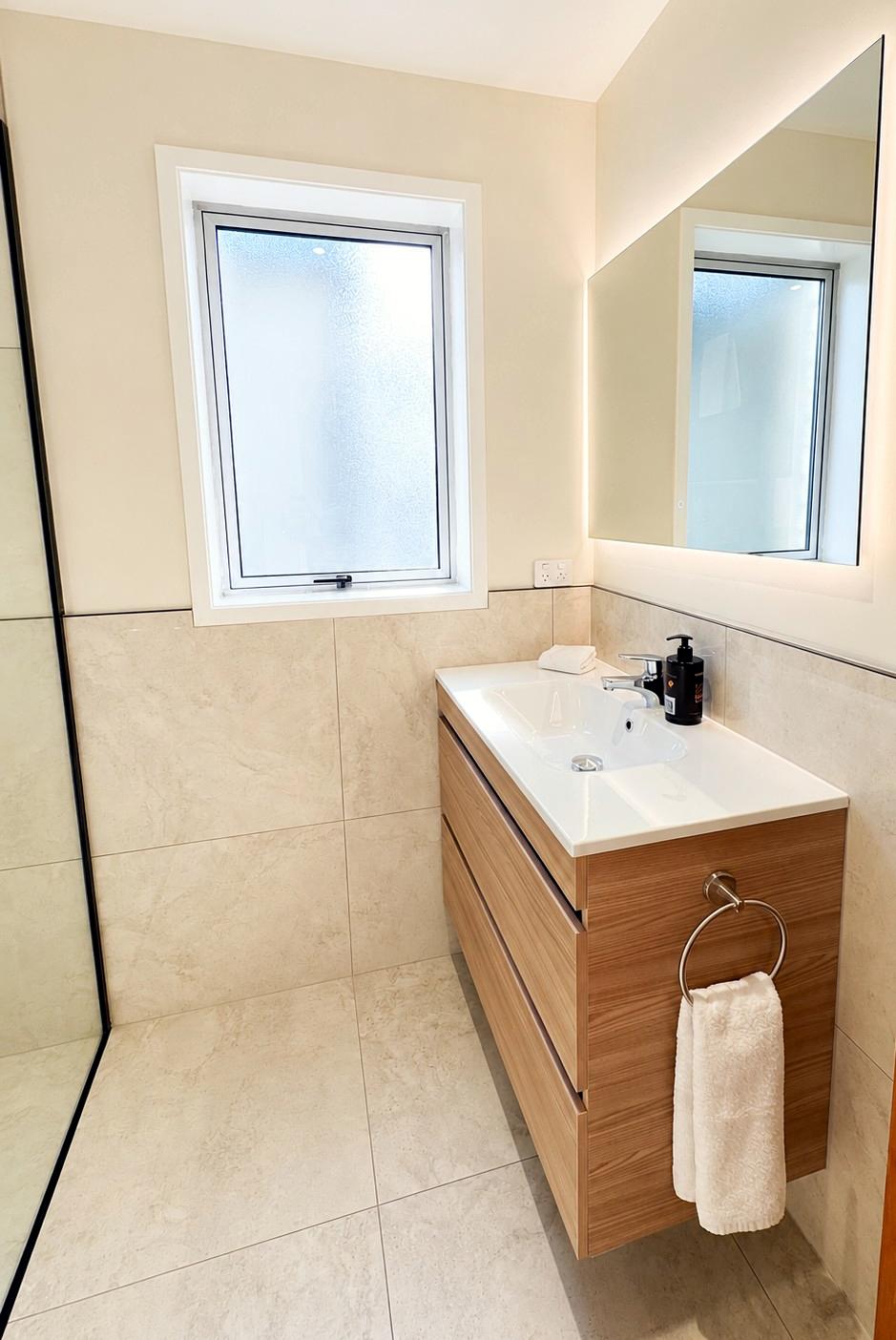 Bathroom basin